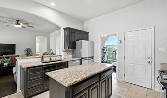 213 Wayne Dr, Aledo, TX 76008