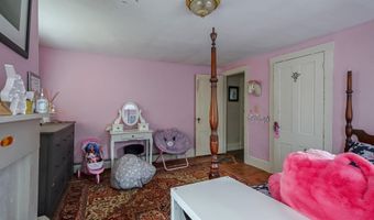 16 Francestown Rd, Bennington, NH 03442