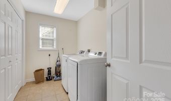 41 Sunview Cir, Arden, NC 28704