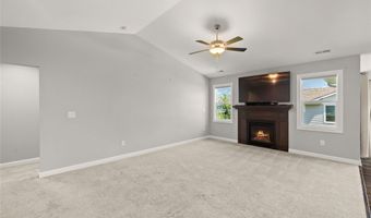 5841 SE 22nd Ct, Des Moines, IA 50320