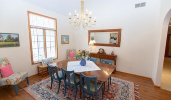 616 N Easton Dr, Angola, IN 46703