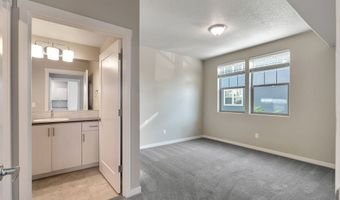17181 SW SNOWDALE St 105, Beaverton, OR 97007