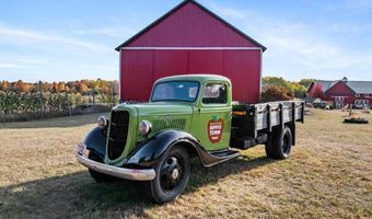 4333 S US 31, Alanson, MI 49706