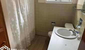 312 E Overmeyer Dr, Algona, IA 50511