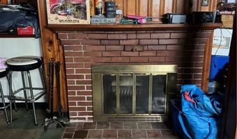 80 Phenix Ave, Cranston, RI 02920