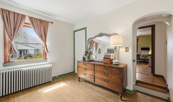 70 Holt St, Airville, PA 15203