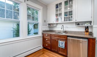 25 Sheffield Ave, North Providence, RI 02911