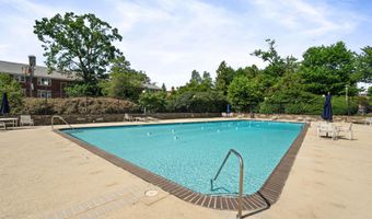 1200 N NASH St N 1125, Arlington, VA 22209