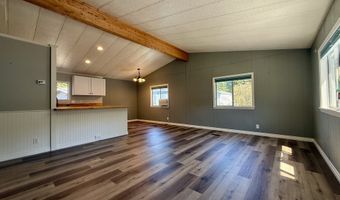 98825 PLEASANT HILL Dr 26, Brookings, OR 97415