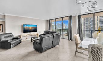19667 Turnberry Way 10c, Aventura, FL 33180