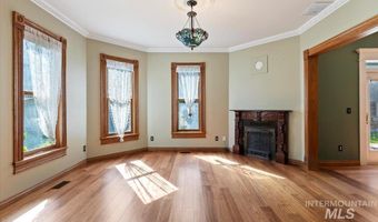 904 E Belmont St, Caldwell, ID 83605