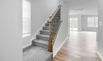 1072 A Dominy Ct, Camden, SC 29020