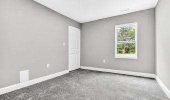 701 FARMINGTON Rd W, Accokeek, MD 20607