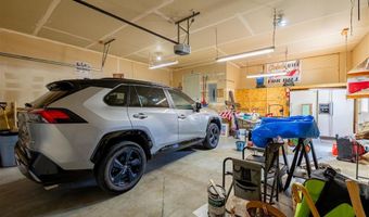 508 River View Dr, Cody, WY 82414