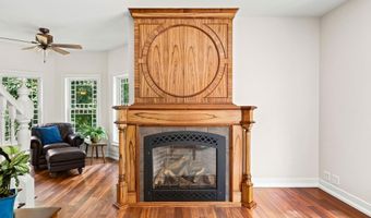 38 Rowell E Rd, Brentwood, NH 03833