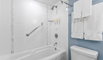410 Atkinson Dr 962, Honolulu, HI 96815