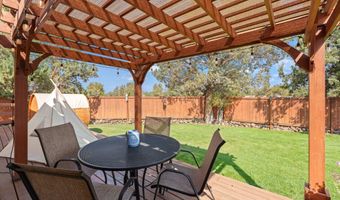 24855 Deer Ln, Bend, OR 97701