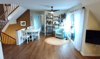 69 Montoya Dr 69, Branford, CT 06405