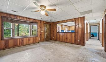 25 Loon Ln, Ball Ground, GA 30107