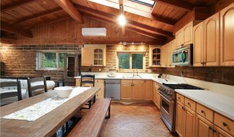 17825 Bear Valley Ln, Escondido, CA 92027
