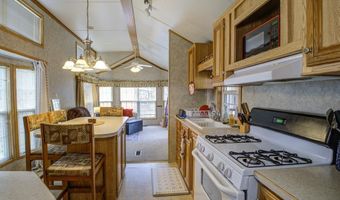 29 Breedlove Dr, Andrews, NC 28901