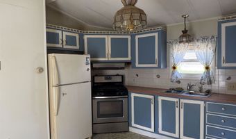 16 Autumn Dr, Belmont, NH 03220
