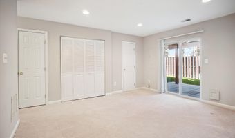 8511 TOWNE MANOR Ct, Alexandria, VA 22309