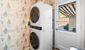2475 Melbrook Way, Santa Rosa, CA 95405