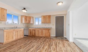 9945 W Meyers Ct, Angola, IN 46703