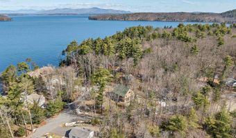 49 Smith Point Rd, Alton, NH 03810