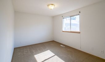 746 NW DESERT PINE St, Albany, OR 97321