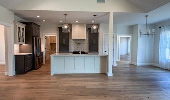 831 Spyglass Hill Dr, Bedford, IN 47421