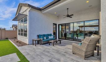 1151 E PEACH TREE Dr, Chandler, AZ 85249