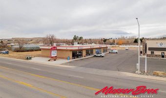 2706 Big Horn Ave, Cody, WY 82414