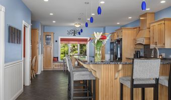 34 S Beach St, Sebago, ME 04029