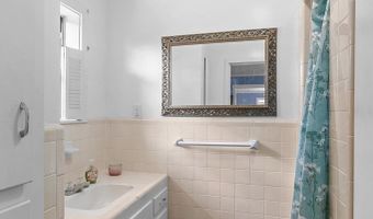 207 Midland St, Ashford, AL 36312