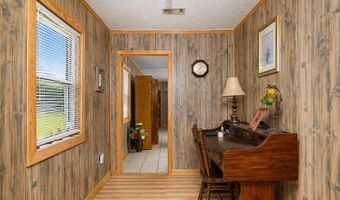 9106 E Swan Lake Rd, Altheimer, AR 72004