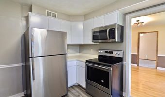 864 Gartner Ct, Beloit, WI 53511