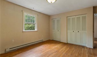 100 Stony Ln, Exeter, RI 02882