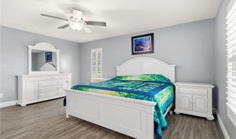 1621 SPRING GARDEN Dr, Astor, FL 32102