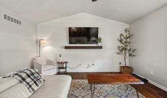 103 Lucas Ln, Aurora, IN 47001