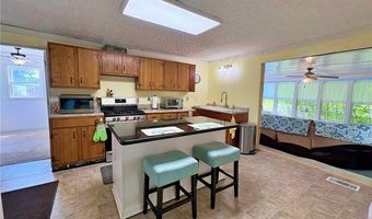 10677 Baumhart Rd, Amherst, OH 44001