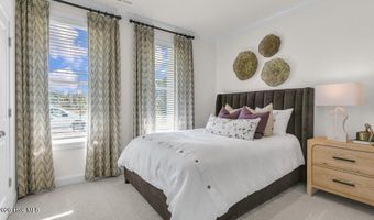 1121 Summer Daisy Dr, Aberdeen, NC 28315