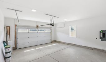 6 PREAKNESS Dr, Berlin, MD 21811