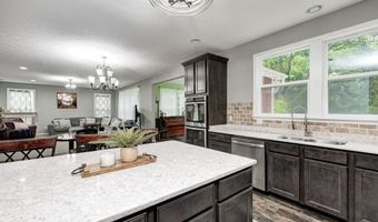 749 Bracknell Dr, Avon, IN 46123