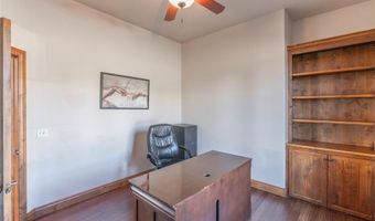 10800 Sorentino Dr, Arcadia, OK 73007