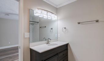 1616 Lakeview Ave, Camden, SC 29020