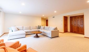 1404 17th Ave SW, Austin, MN 55912
