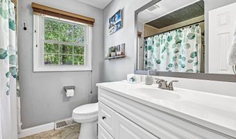 8014 KIDD St, Alexandria, VA 22309