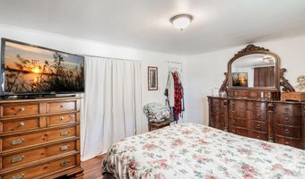 553 Ship Ave, Beachwood, NJ 08722